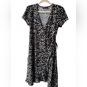 Apt 9 Medium Petite Wrap Dress Bottom Ruffle Y2K